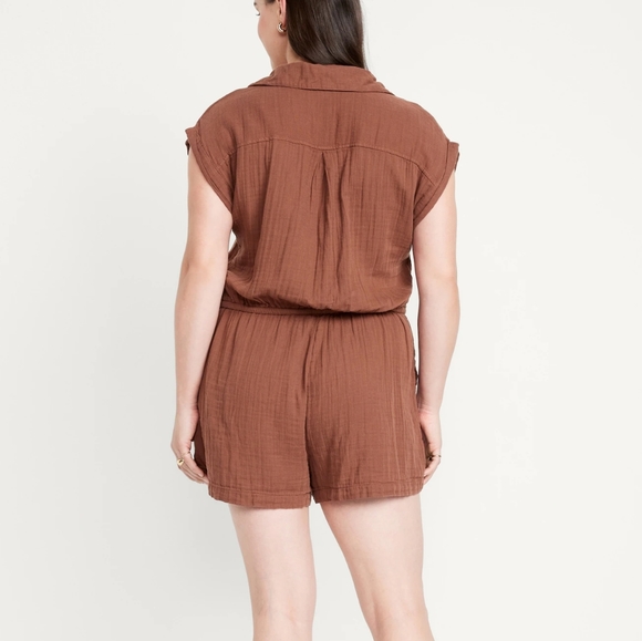 Waist-Defined Crinkle Gauze Romper -- 3-inch inseam - Picture 2 of 7